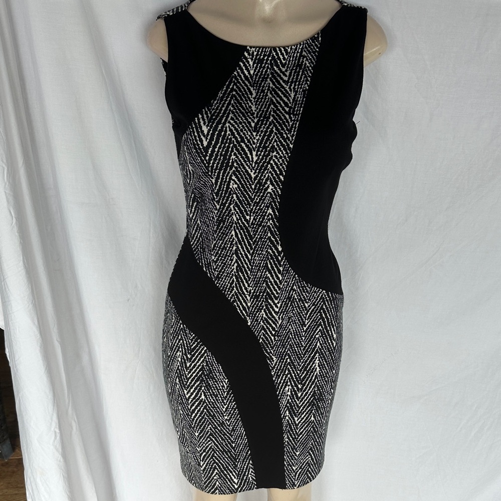 Elegant Black and White Patterned Dress